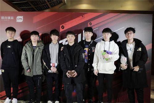 有没有圈内人爆料文轩,文轩幕后真相，独家爆料来袭！